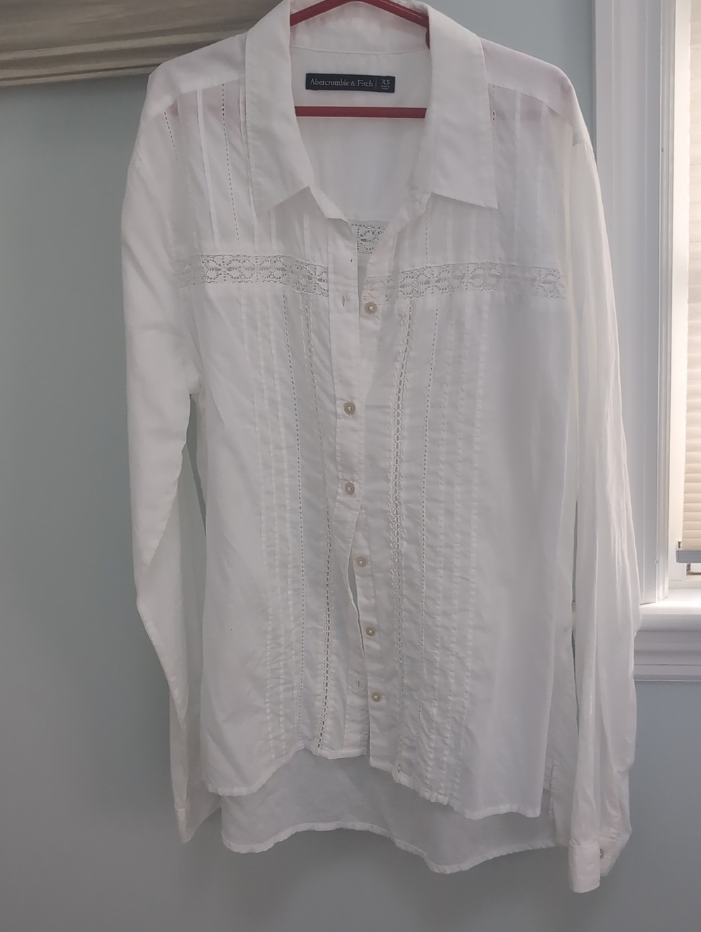 Abercrombie & Fitch White Lace-Detail Button-Down Blouse